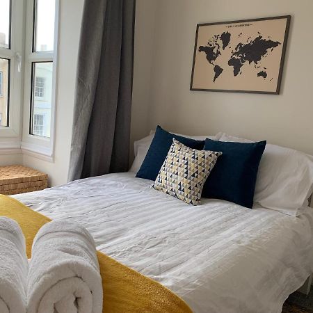 The Hideaway, Calm, Cozy, Dog Friendly Retreat Διαμέρισμα Τσέλτενχαμ Εξωτερικό φωτογραφία